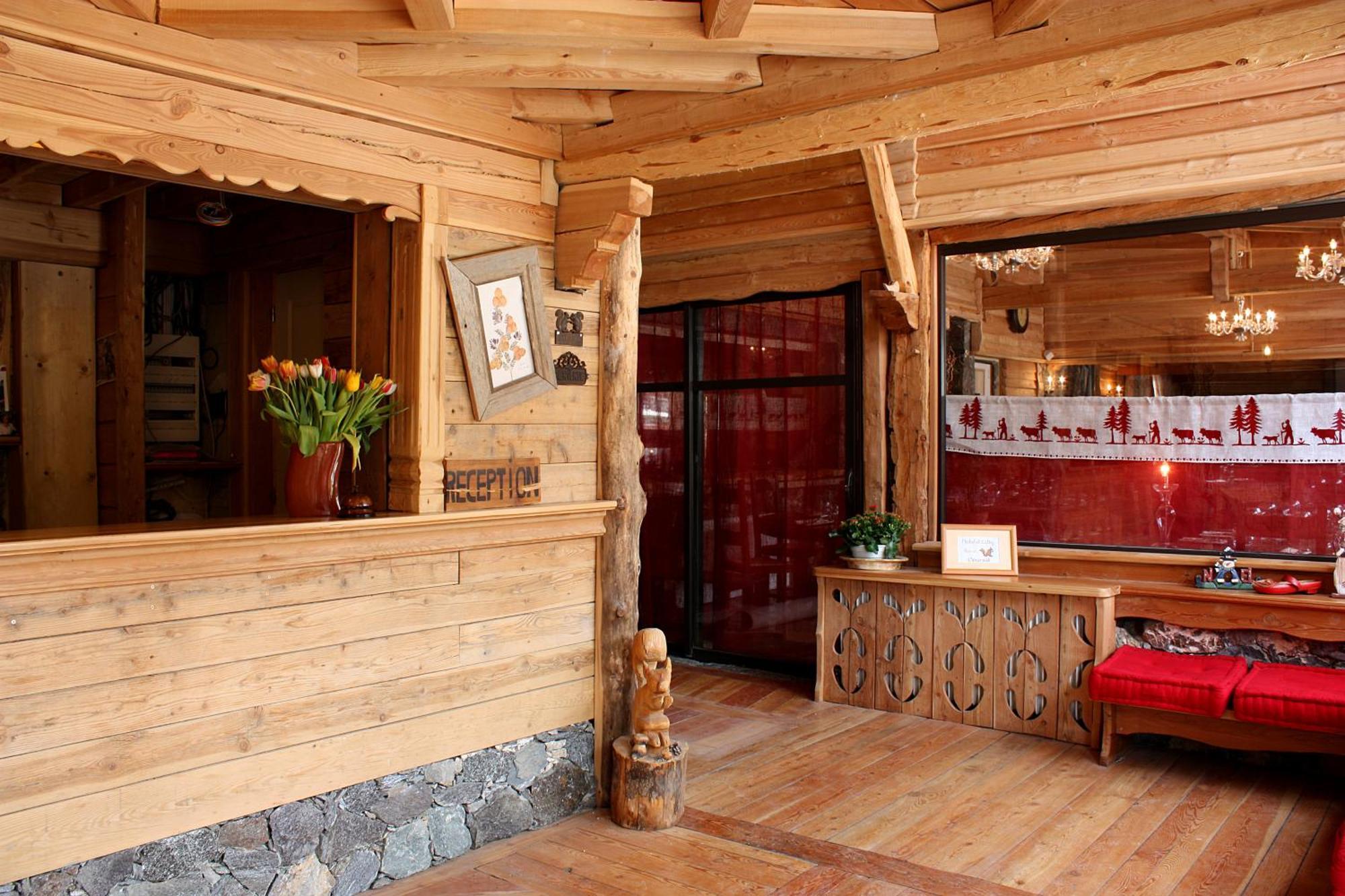 Hotel L'Ecureuil Орон Экстерьер фото