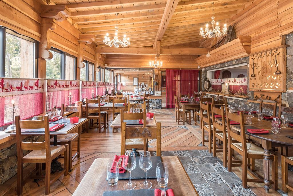 Hotel L'Ecureuil Орон Экстерьер фото